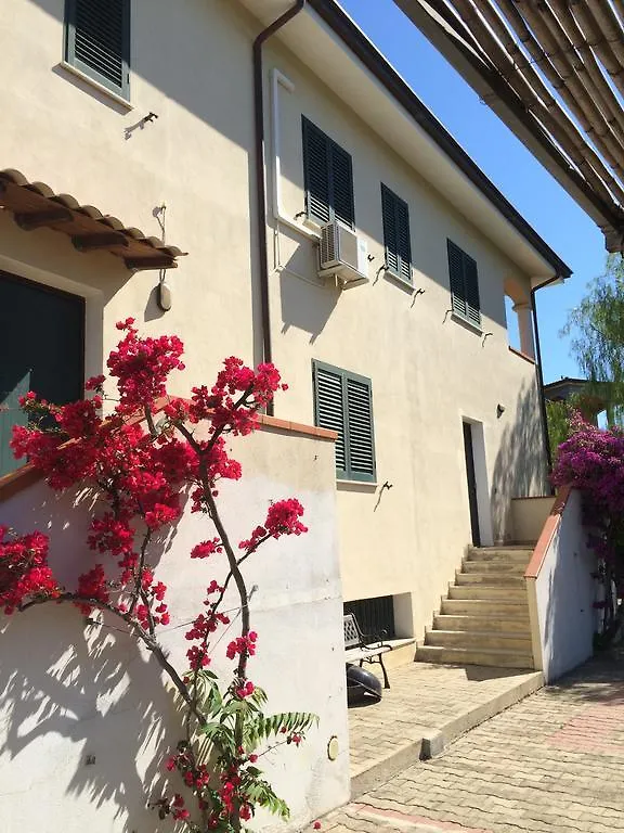 Appartamenti Saverio Posada  Διαμέρισμα Posada (Sardinia)